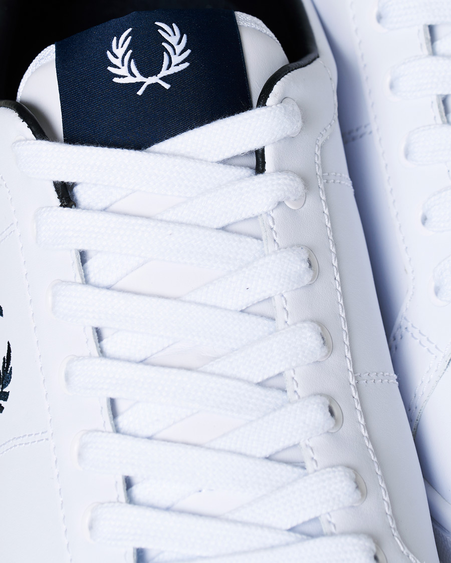 Herren | Fred Perry B722 Leather Sneaker White/Navy | Fred Perry | B722 Leather Sneaker White/Navy