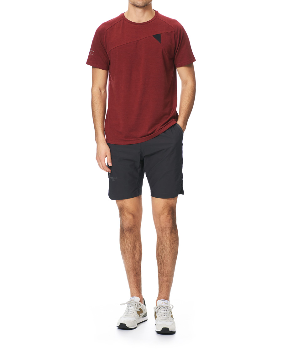Herren | T-Shirts | Klättermusen | Fafne Active Baselayer Tee Burnt Russet