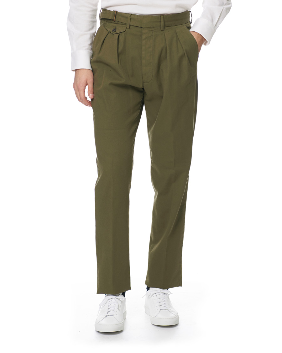 Herren | Hosen | Lardini | Luxor Double Pleated Cotton Trousers Green