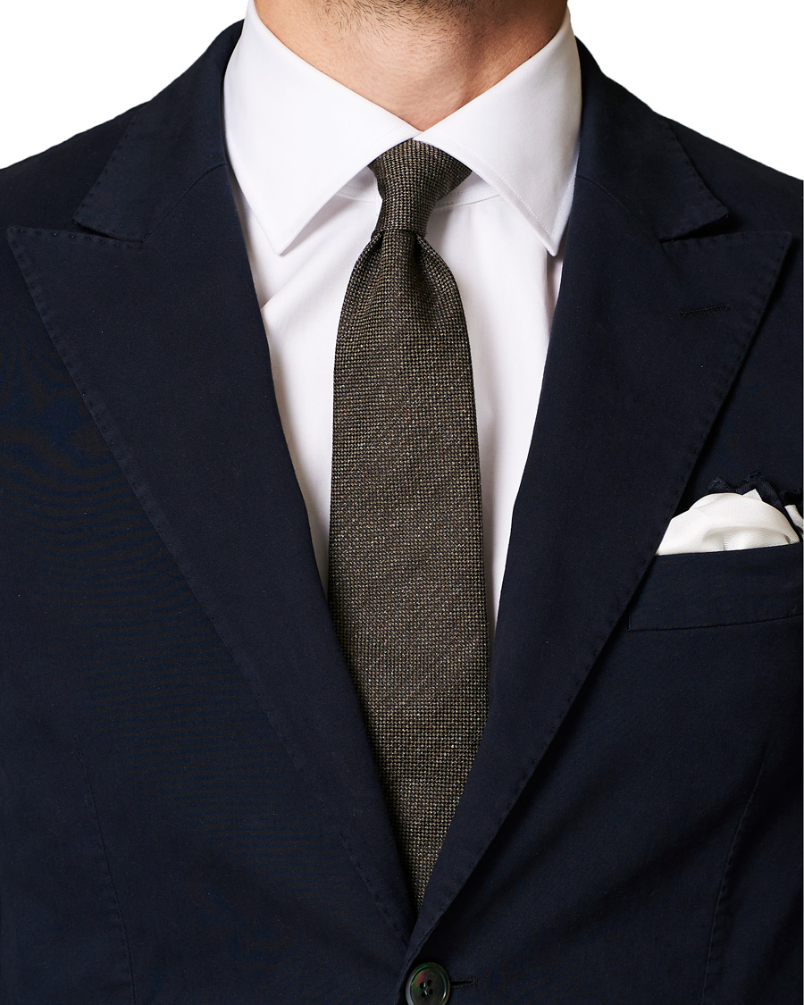 Herren | Tiger of Sweden Dolma Silk Tie Dark Honey | Tiger of Sweden | Dolma Silk Tie Dark Honey