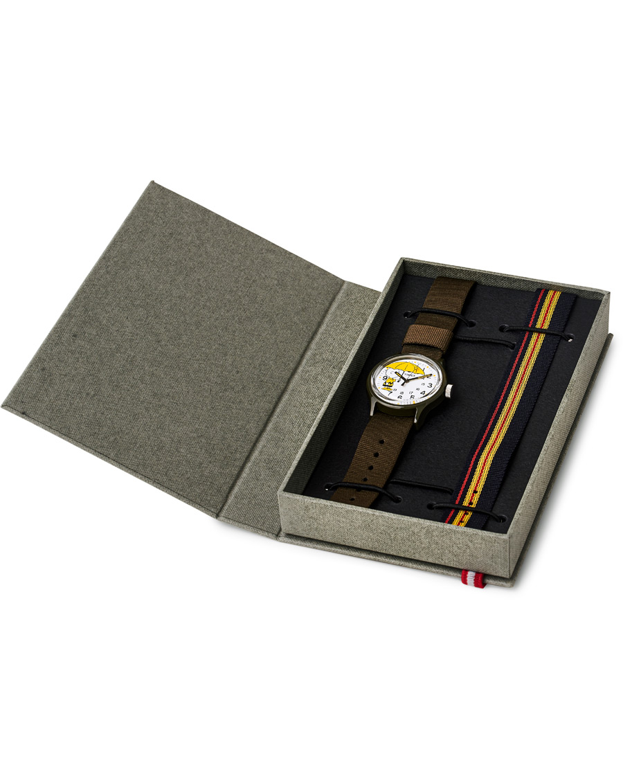 Herren | Timex MK1 Resin Charlie Brown White Dial | Timex | MK1 Resin Charlie Brown White Dial