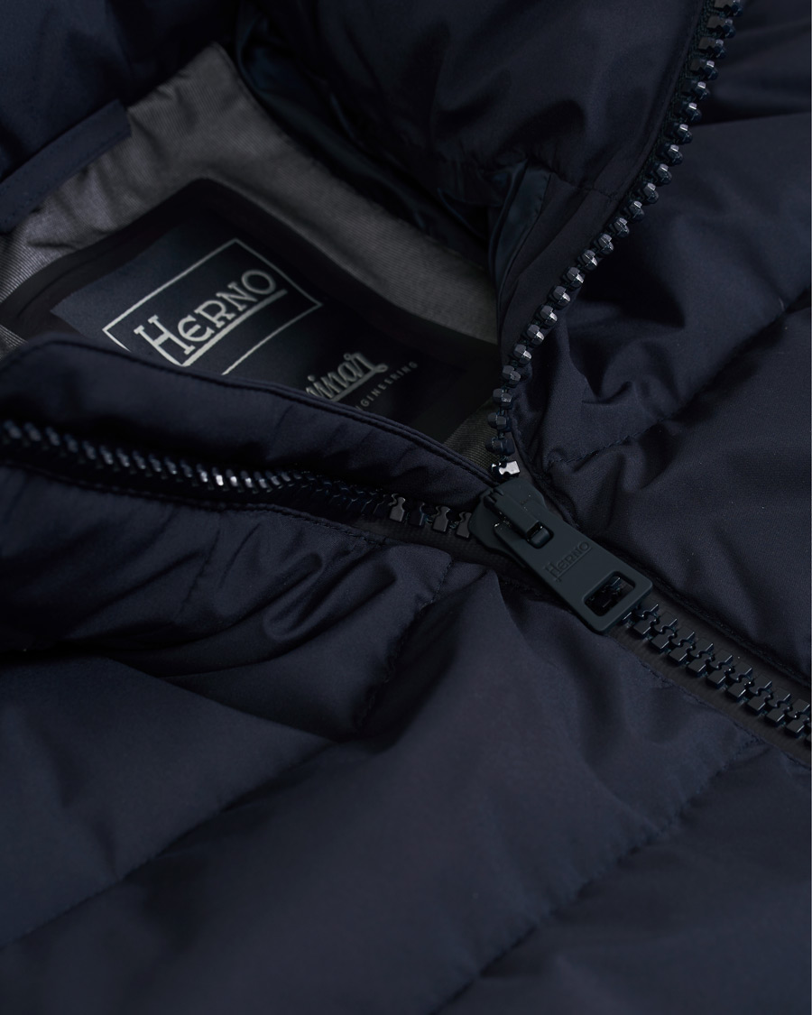 Herno Laminar Down Jacket Navy bei CareOfCarl.de