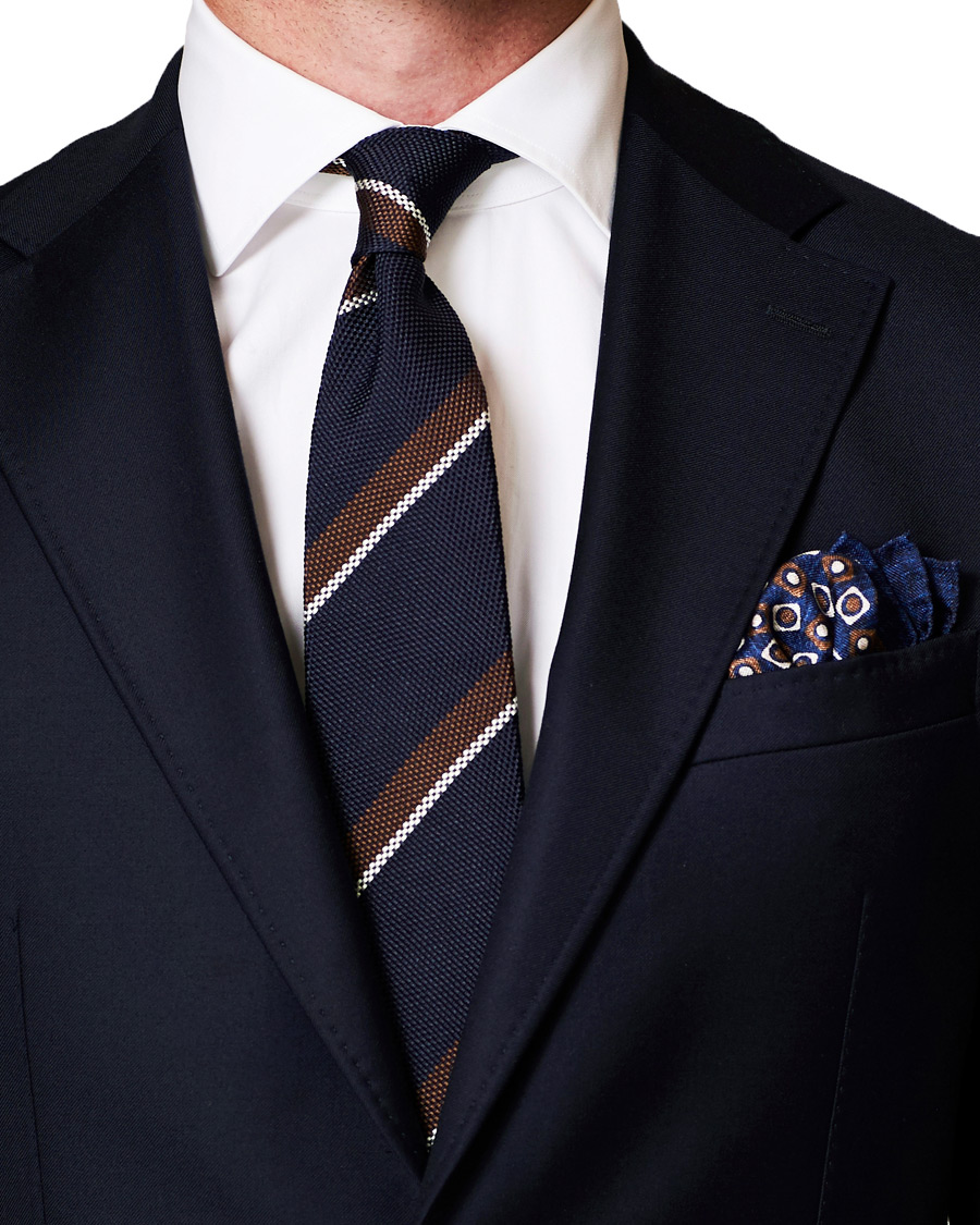 Herren | Amanda Christensen Silk Oxford Printed Pocket Square Navy | Amanda Christensen | Silk Oxford Printed Pocket Square Navy