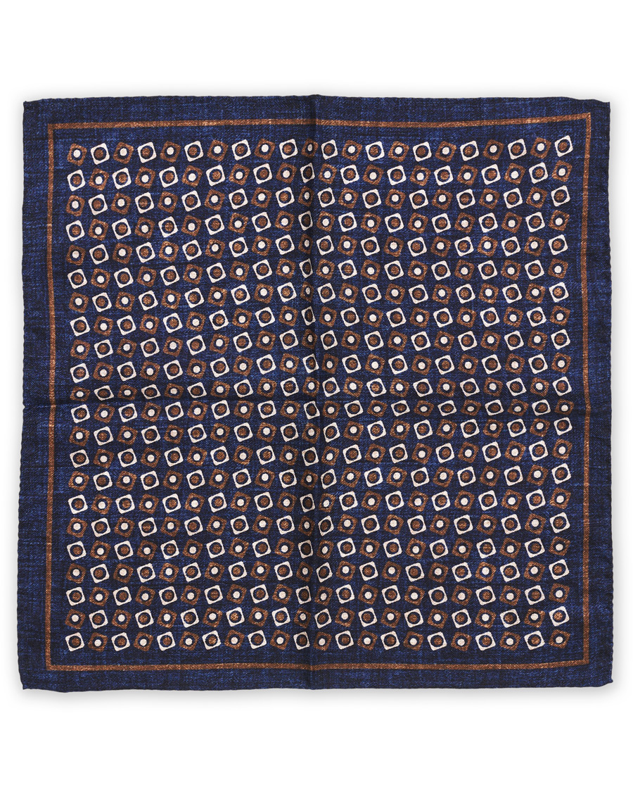 Herren | Amanda Christensen Silk Oxford Printed Pocket Square Navy | Amanda Christensen | Silk Oxford Printed Pocket Square Navy