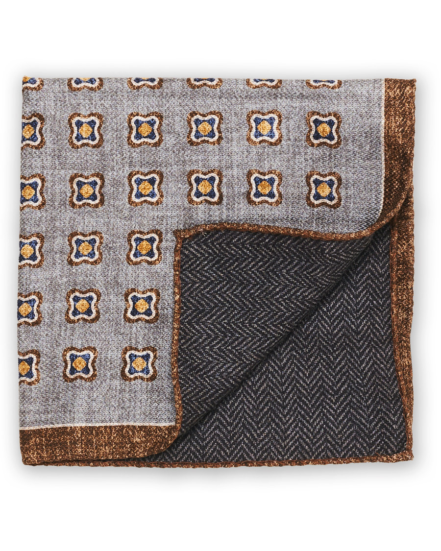 Herren | Amanda Christensen Wool Doublefaced Printed Pocket Square Grey | Amanda Christensen | Wool Doublefaced Printed Pocket Square Grey