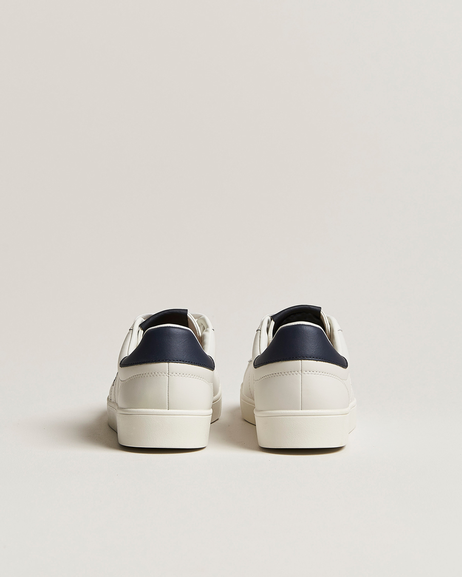 Herren | Fred Perry Spencer Leather Sneakers Porcelain/Navy | Fred Perry | Spencer Leather Sneakers Porcelain/Navy
