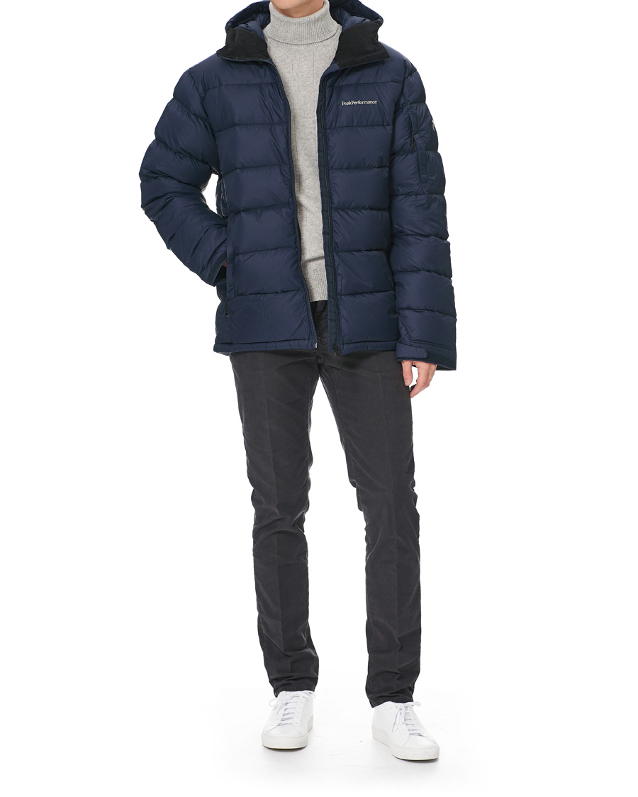 peak performance m frost down hood