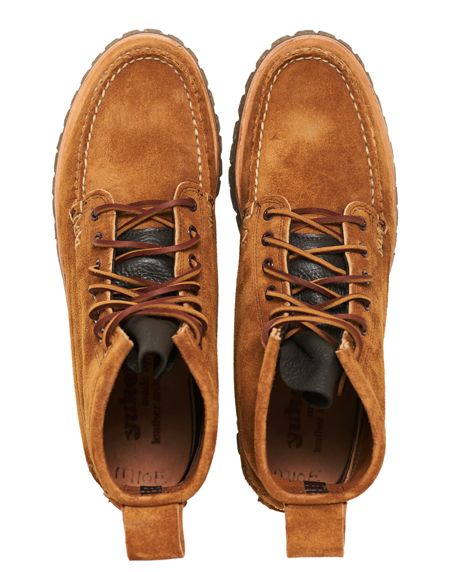 Herren | Yuketen Cortina Sole Angler Boots Khaki Suede | Yuketen | Cortina Sole Angler Boots Khaki Suede