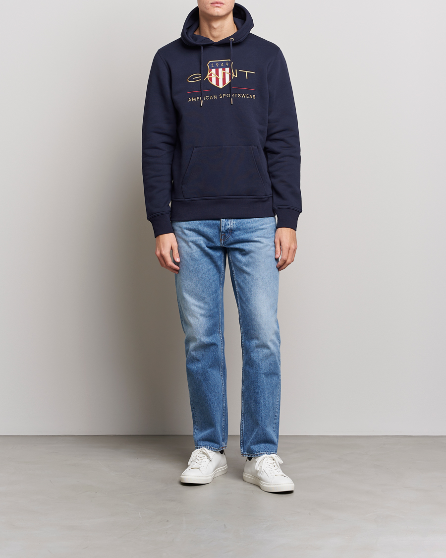of GANT Shield Hoodie Archive Care Carl bei Blue Evening