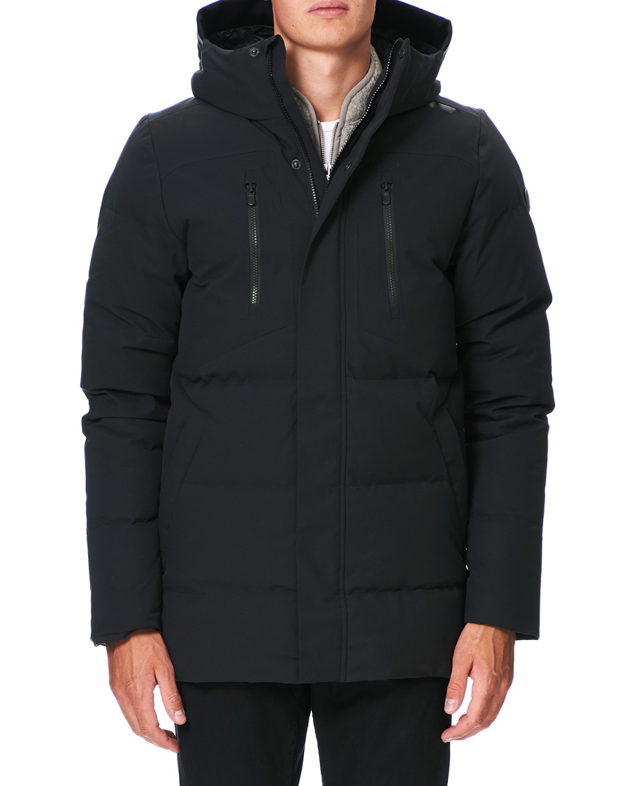 Sail Racing Race T8 Parka Carbon bei Care of Carl