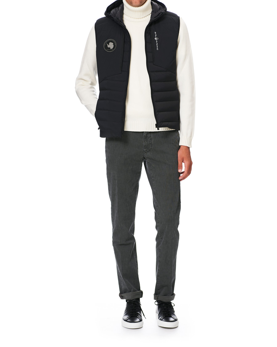 Herren | Jacken | Sail Racing | Antartica Hybrid Hooded Vest Carbon