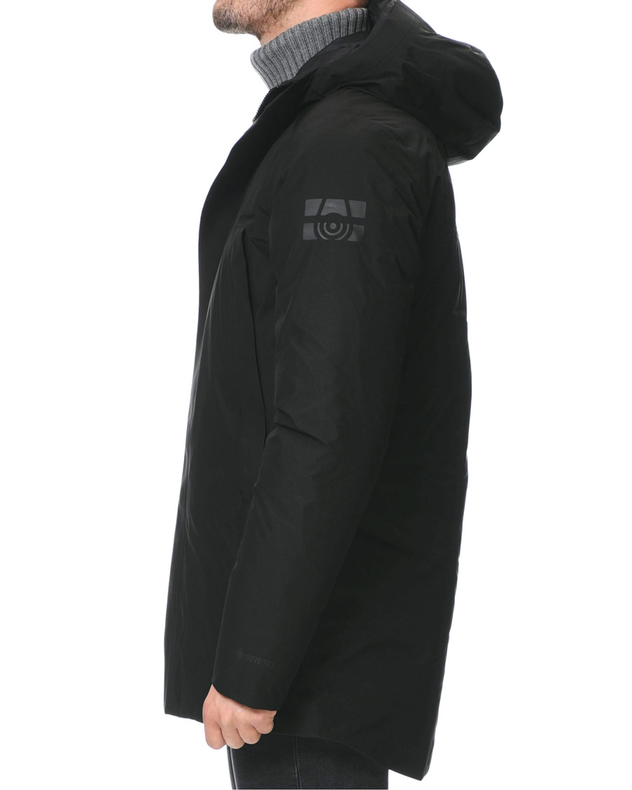 Sail racing black top ice gtx parka