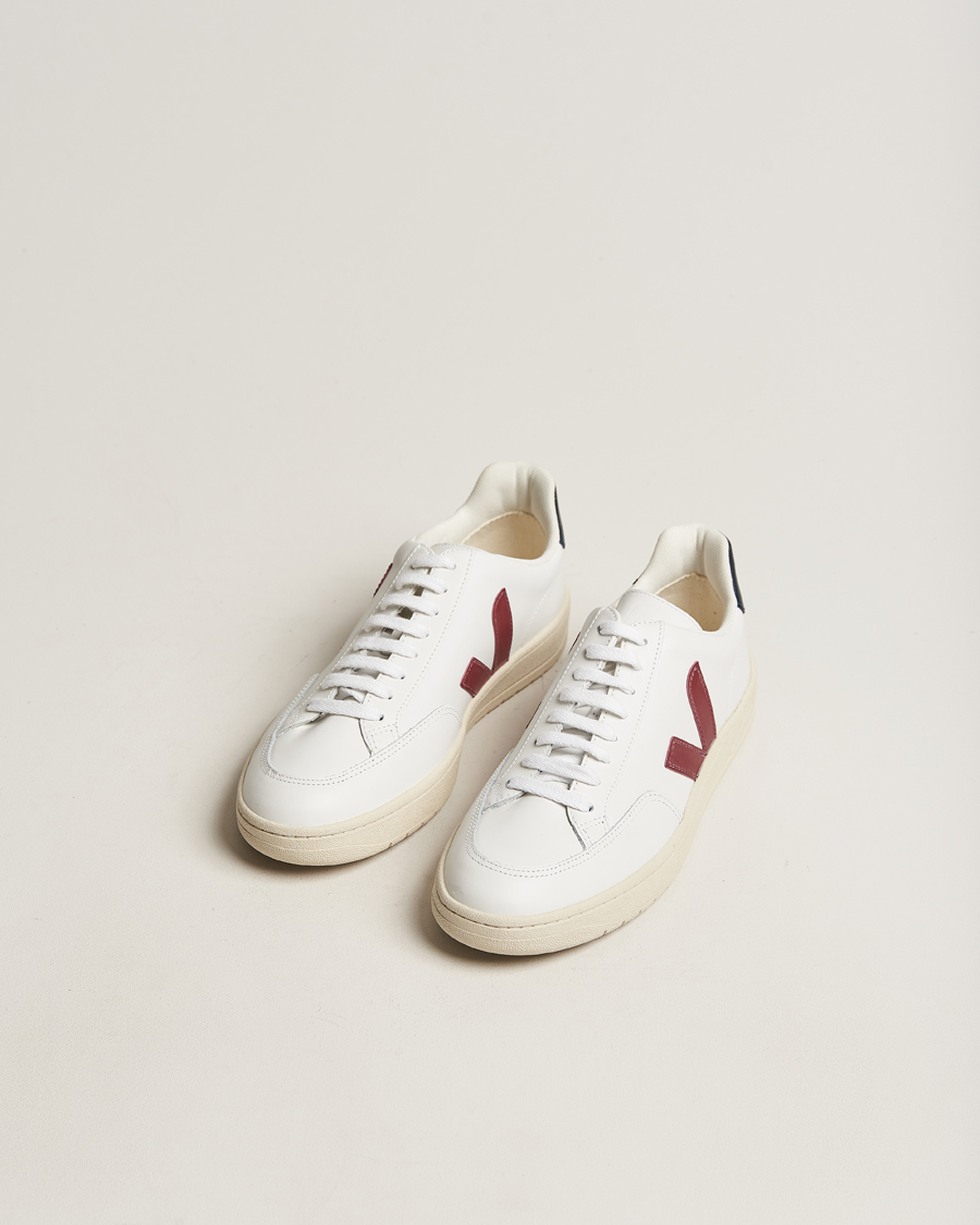Herren | Weiße Sneakers | Veja | V-12 Leather Sneaker Extra White/Marsala Nautico