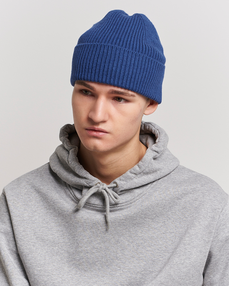 Herren | Colorful Standard Merino Wool Beanie Royal Blue | Colorful Standard | Merino Wool Beanie Royal Blue