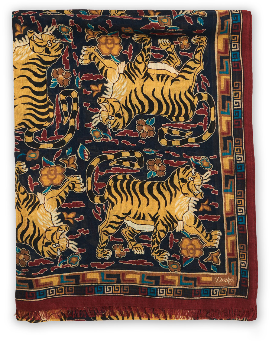 Herren | Drake's Wool/Silk Printed Jumbo Tiger Scarf Navy | Drake's | Wool/Silk Printed Jumbo Tiger Scarf Navy