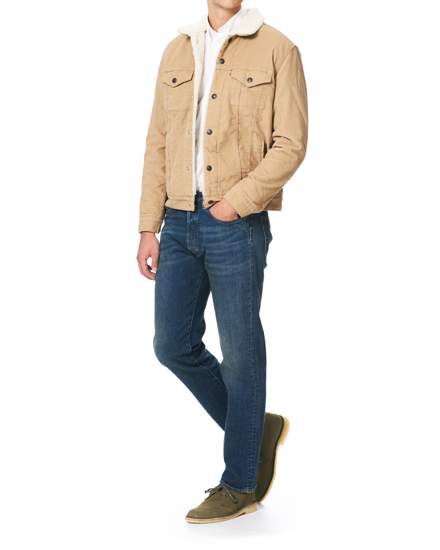 Herren | Clarks Originals Desert Boot Light Olive Suede | Clarks Originals | Desert Boot Light Olive Suede