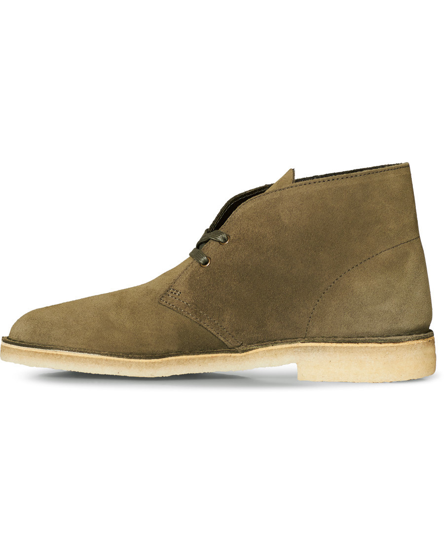 Herren | Clarks Originals Desert Boot Light Olive Suede | Clarks Originals | Desert Boot Light Olive Suede