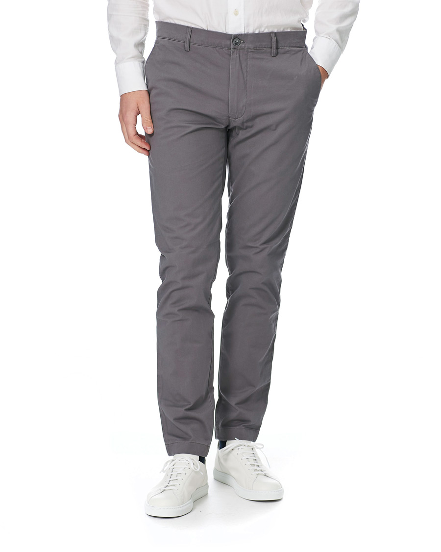 Herren | Hosen | Club Monaco | Connor Cotton Stretch Chino Grey
