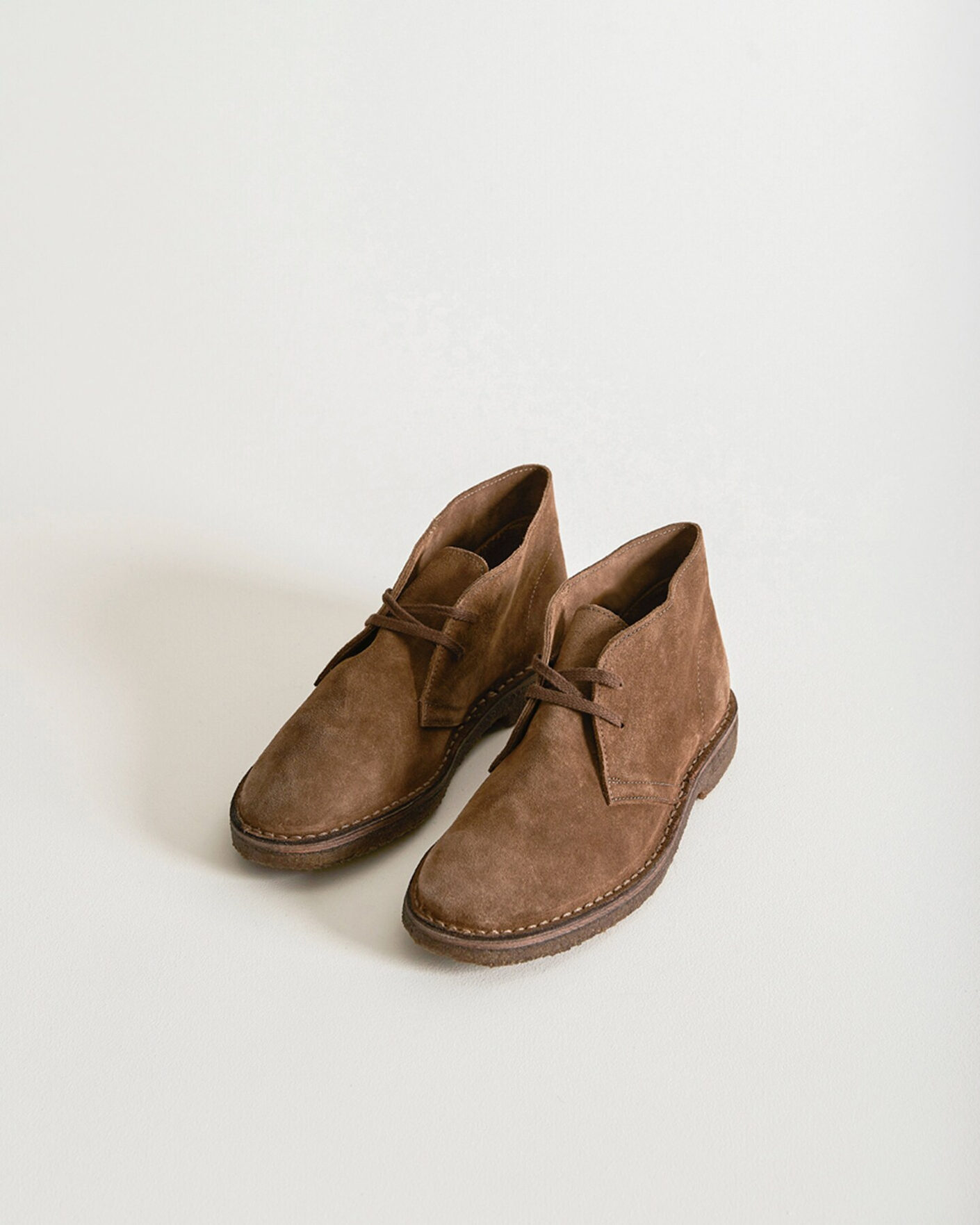 Herren | Boots | Drake's | Clifford Suede Desert Boots Light Brown