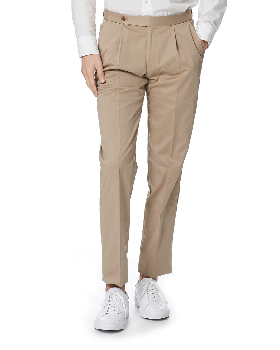Herren | Hosen | Emporio Armani | Satin Stretch Pleated Chino Khaki