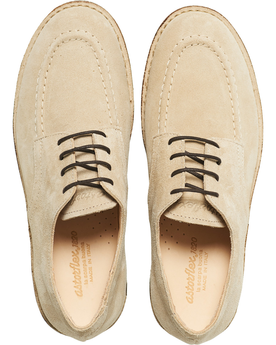 Herren | Astorflex Carlflex Moc Toe Derby Sand Suede | Astorflex | Carlflex Moc Toe Derby Sand Suede