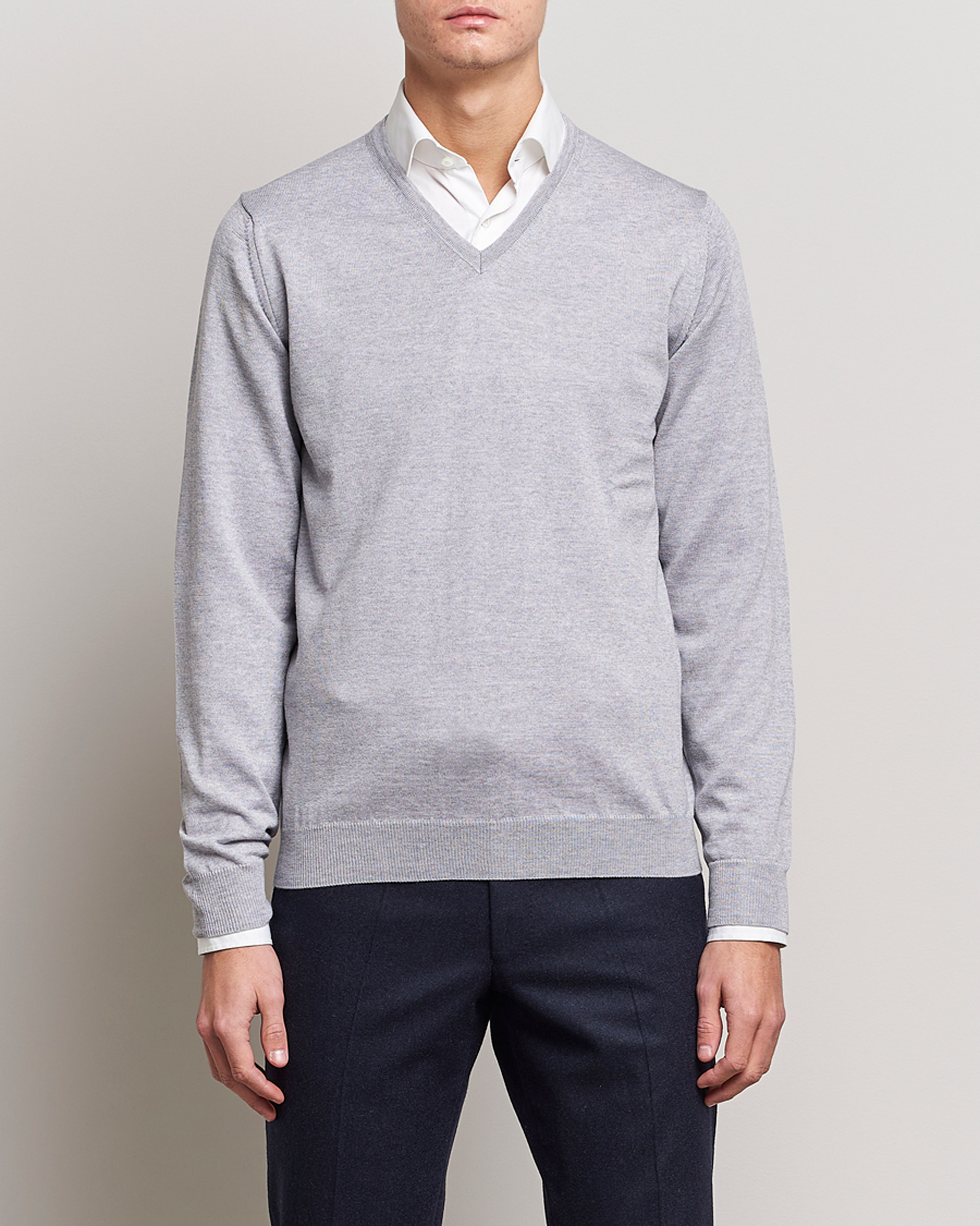 Men | V-Neck Jumpers | Stenströms | Merino V-Neck Light Grey