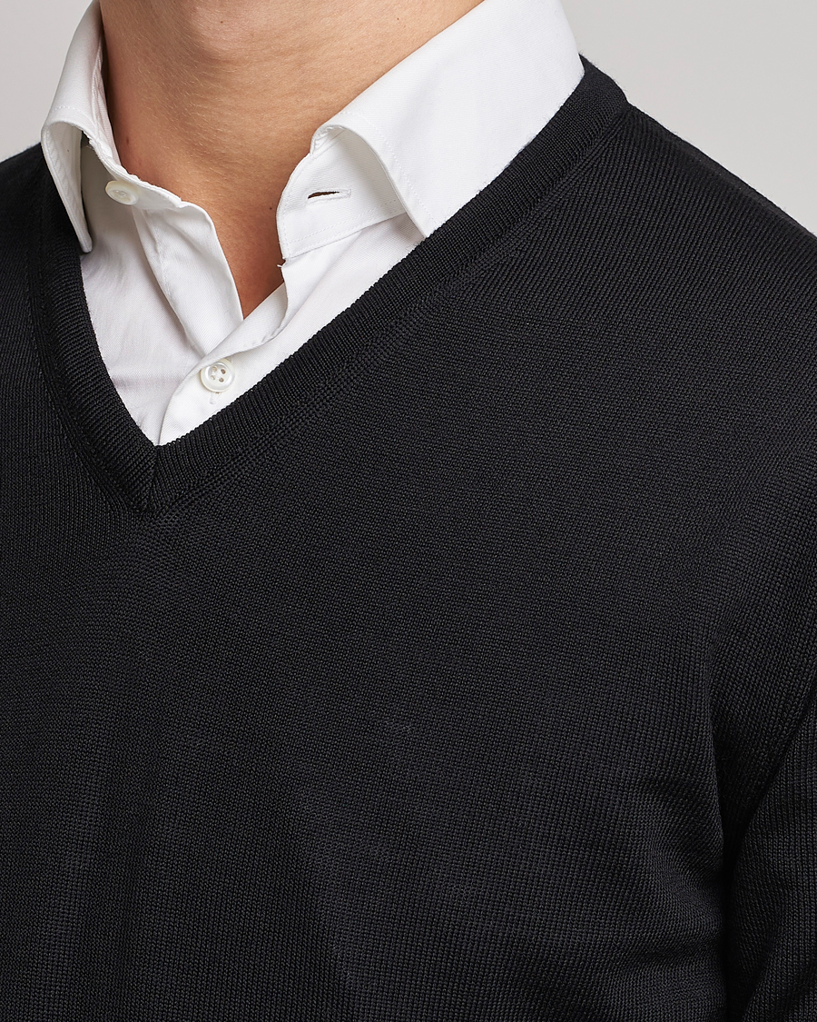 Herren | Pullover | Stenströms | Merino V-Neck Black