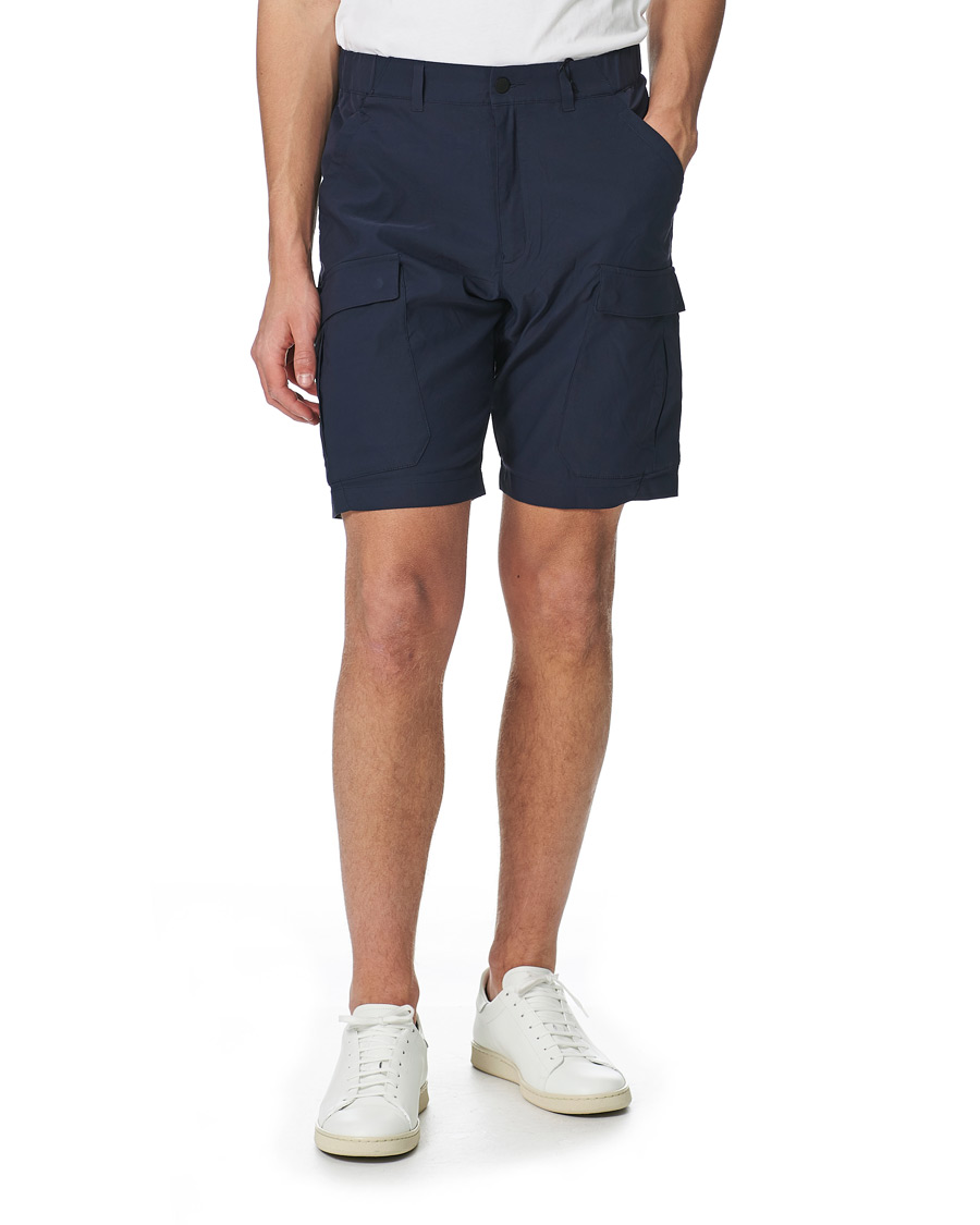 Herren | Shorts | Peak Performance | Moment Cargo Shorts Blue Shadow