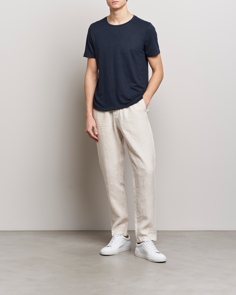 Herren | T-Shirts | Oscar Jacobson | Kyran Linen T-Shirt Navy
