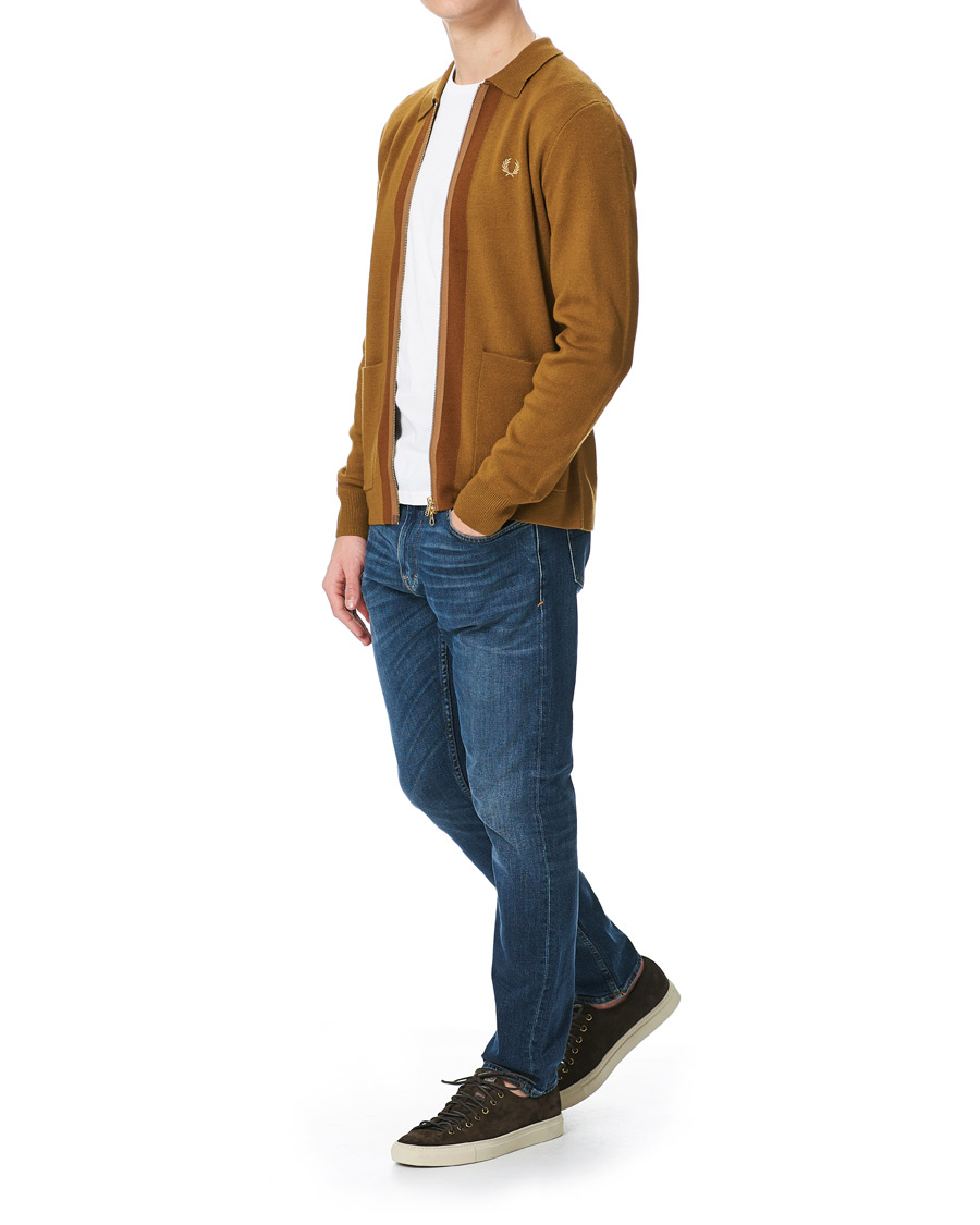 Fred Perry Zip Through Cardigan Dark Caramel bei CareOfCarl.de