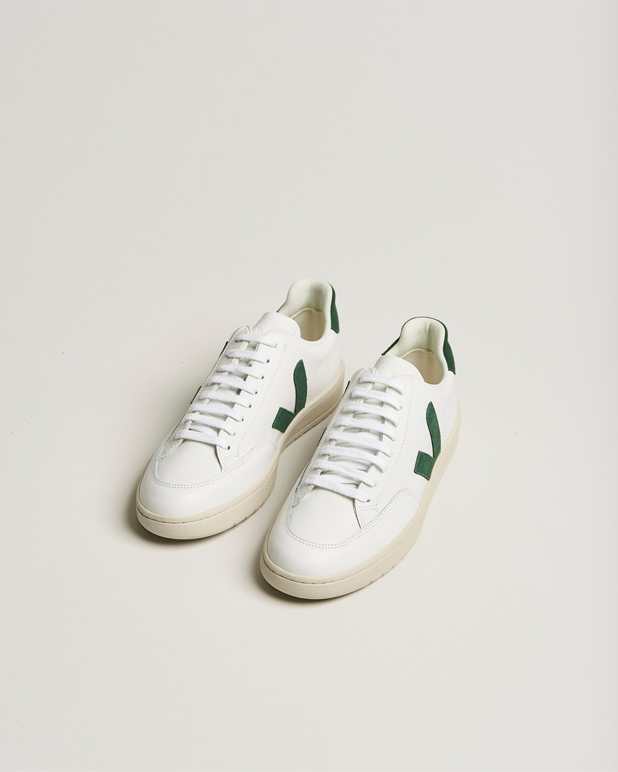 Men | White Sneakers | Veja | V-12 Leather Sneaker Extra White/Cypres