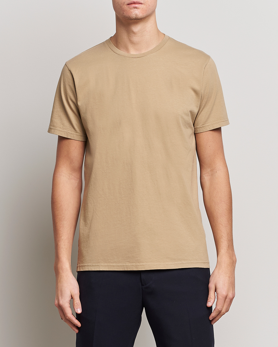 Herren | T-Shirts | Colorful Standard | Classic Organic T-Shirt Desert Khaki
