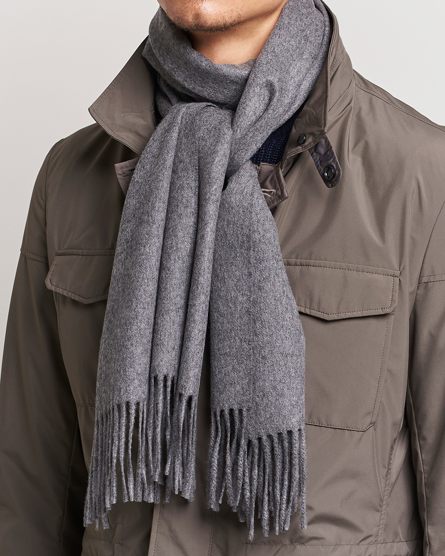 Herr | Piacenza Cashmere | Piacenza Cashmere | Cashmere Scarf Grey Melange