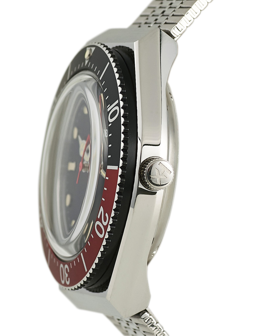 Herren | Timex M79 Automatic 40mm Black/Red | Timex | M79 Automatic 40mm Black/Red