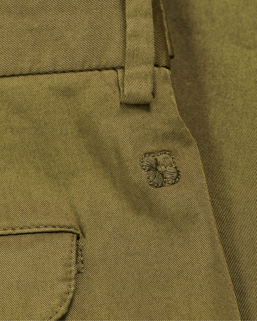 Herren | Hosen | Lardini | Luxor Double Pleated Cotton Trousers Military Green