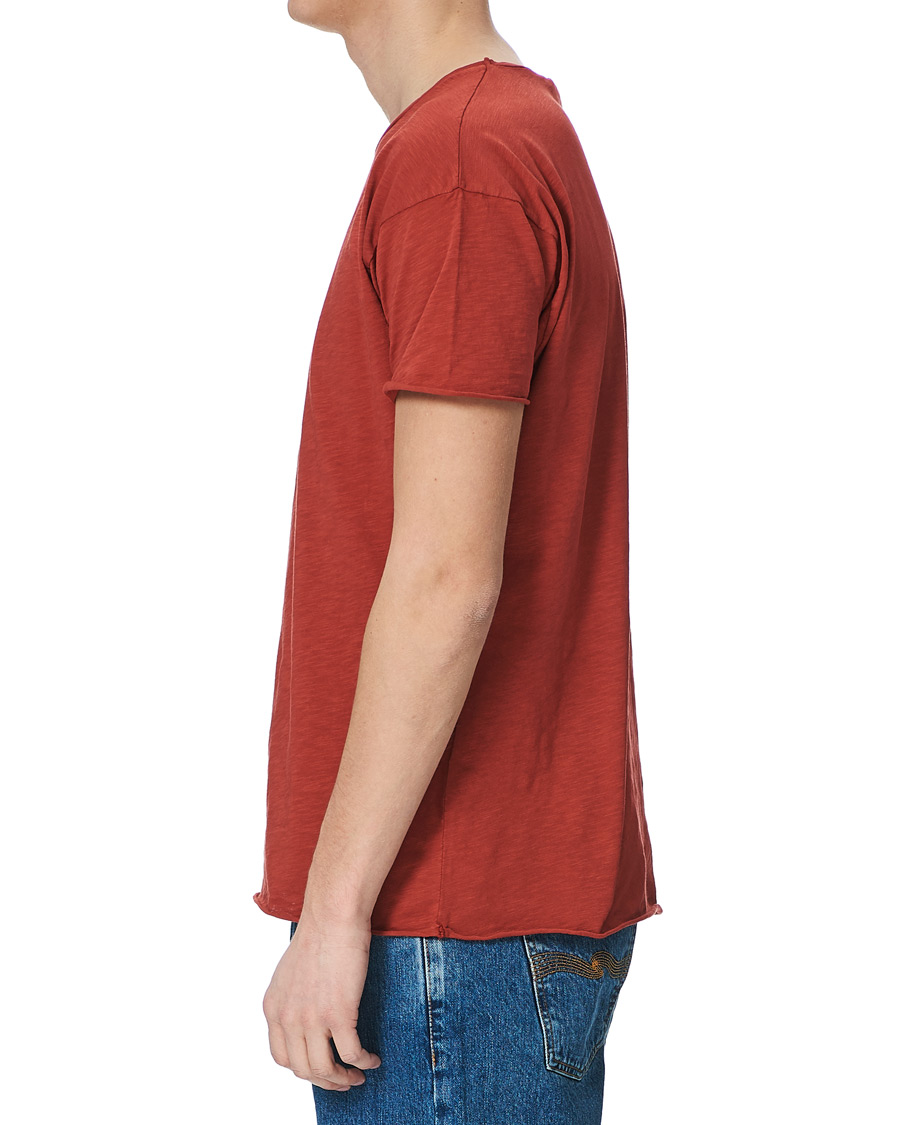 Herren | T-Shirts | Nudie Jeans | Roger Slub Crew Neck Tee Poppy Red