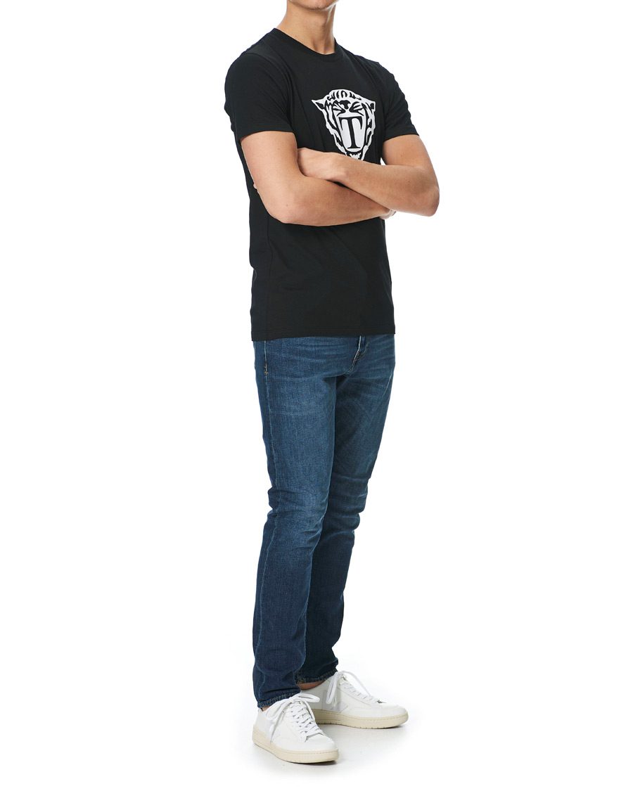 Herren | T-Shirts | Tiger of Sweden | Fleek Printed Crew Neck Tee Black