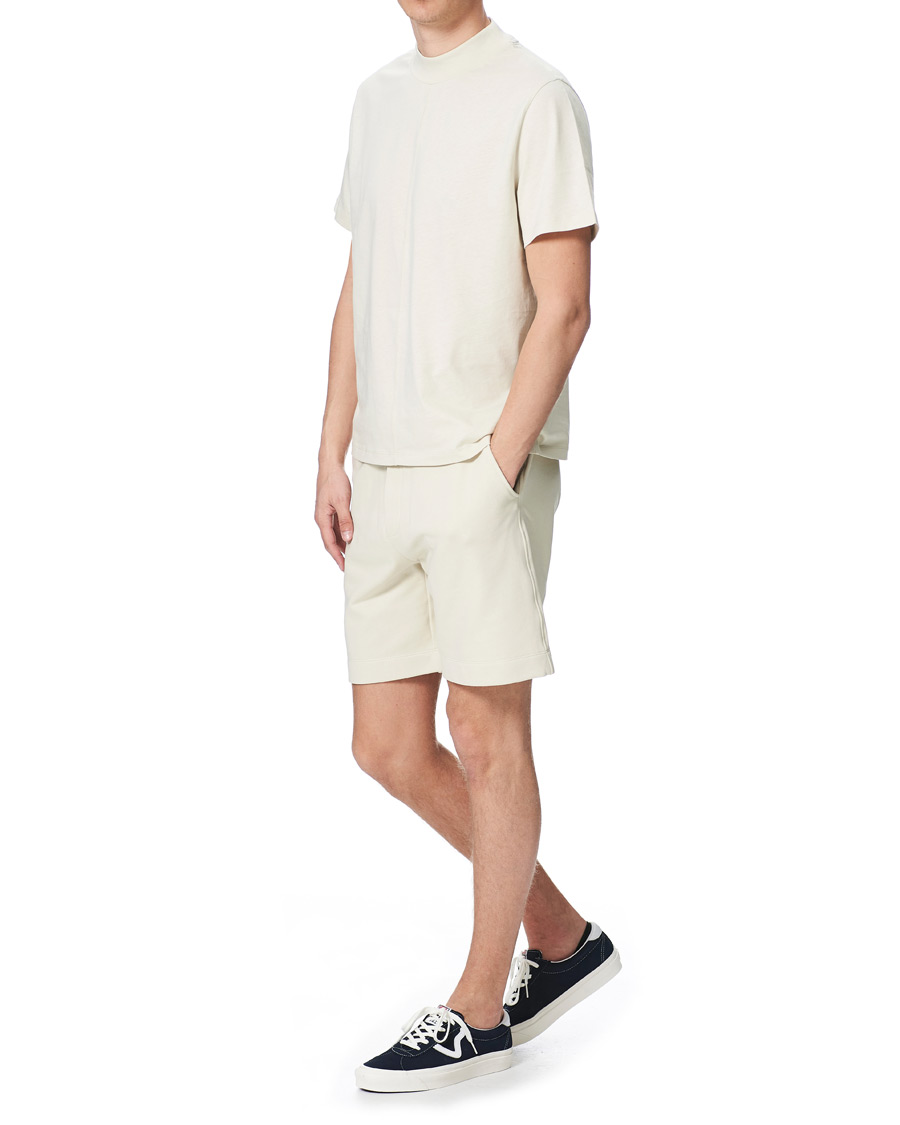Herren | Shorts | Filippa K | Barry Organic Cotton Shorts Vanilla Ivory