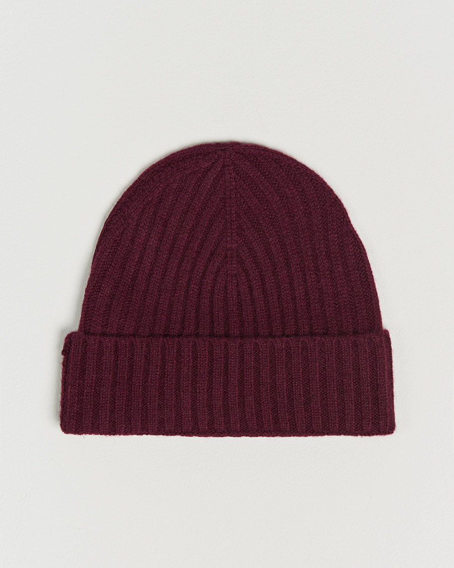 Herren | Amanda Christensen Rib Knitted Cashmere Cap Bordeaux | Amanda Christensen | Rib Knitted Cashmere Cap Bordeaux