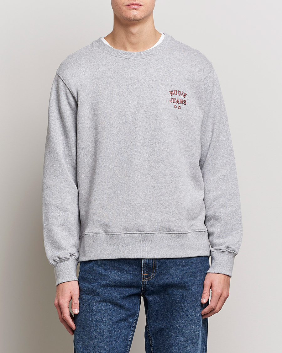 Herren | | Nudie Jeans | Frasse Logo Sweatshirt Grey melange