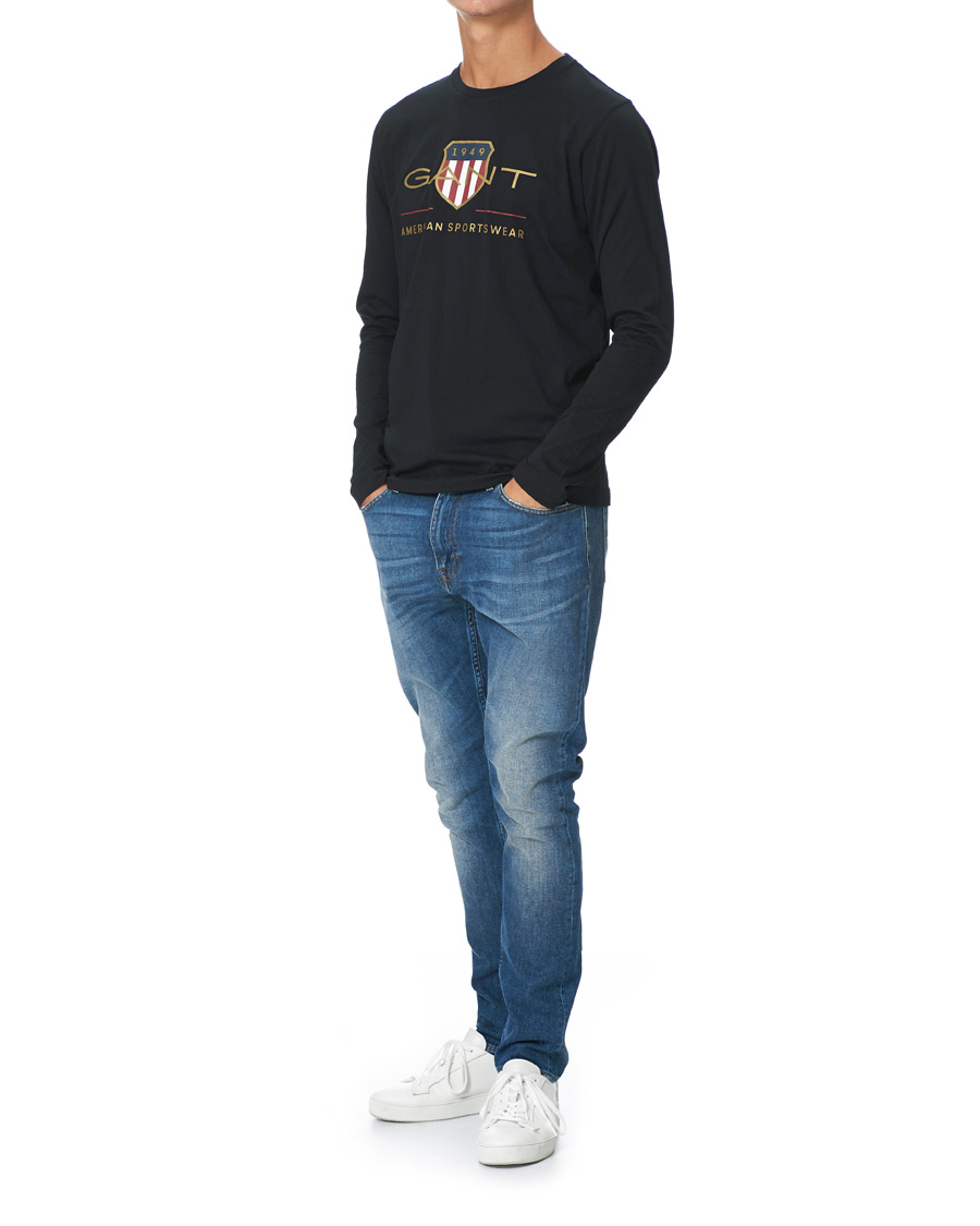 Herren | T-Shirts | GANT | Medium Archive Shield Long Sleeve Tee Black