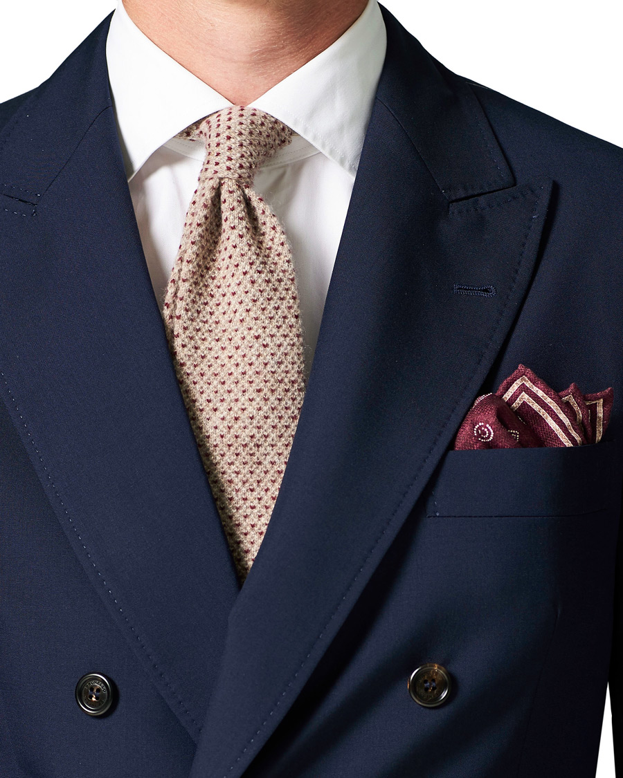Herren | Brunello Cucinelli Micro Pattern Silk Pocket Square Burgundy | Brunello Cucinelli | Micro Pattern Silk Pocket Square Burgundy