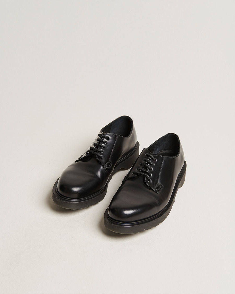 Herren | Handgefertigte Schuhe | Loake Shoemakers | Kilmer Heat Sealed Derby Black Leather