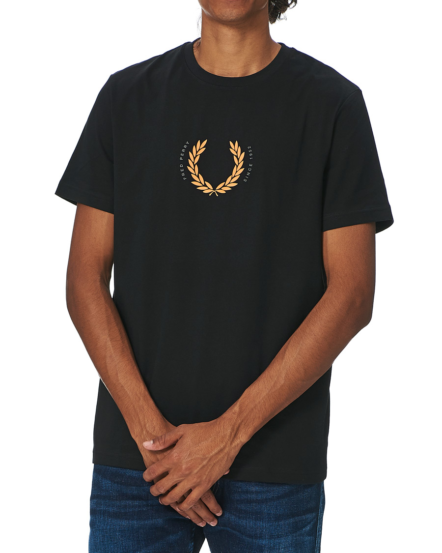Herren | T-Shirts | Fred Perry | Laurel Wreath Tee Black