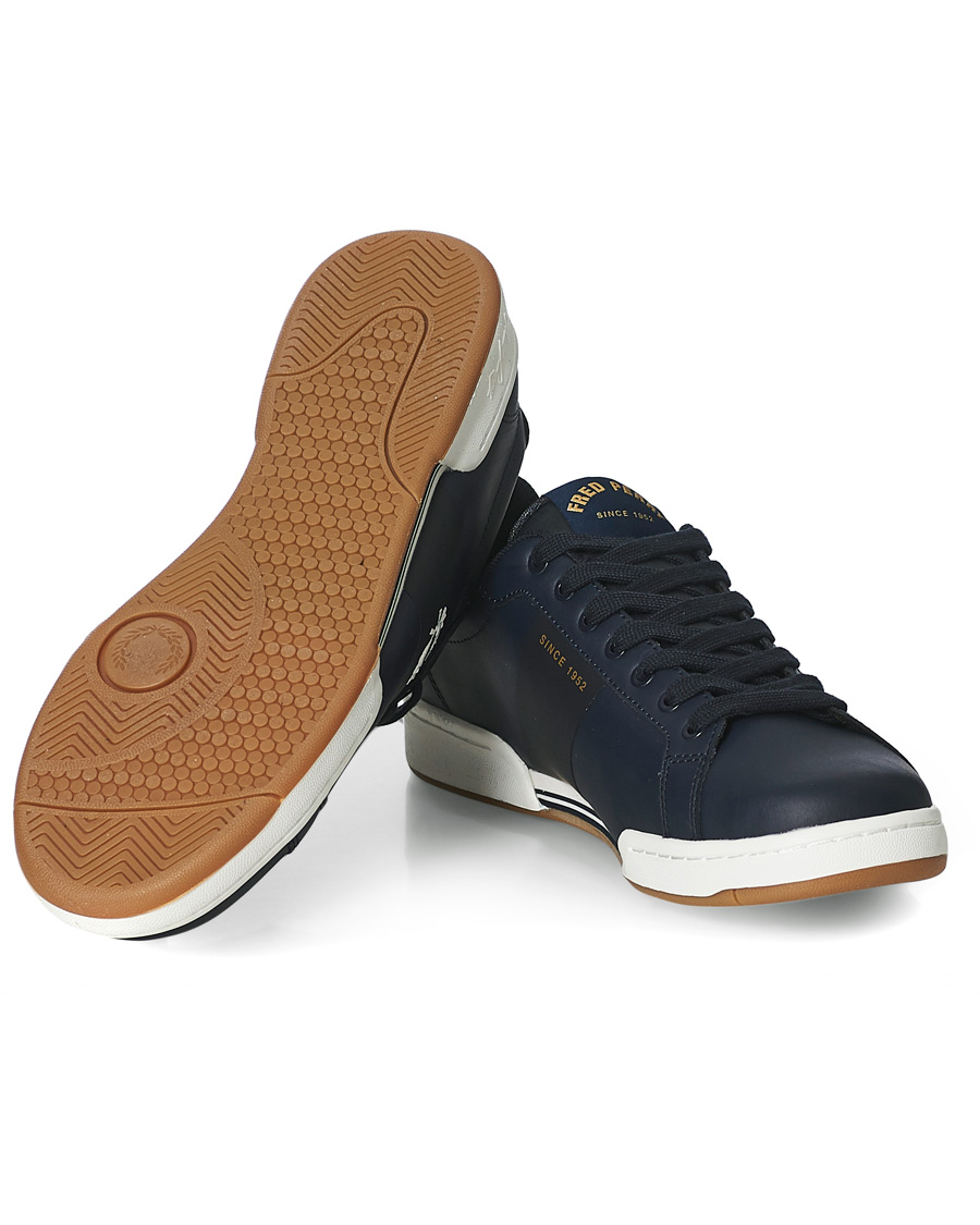 Herren | Fred Perry Bonded Leather Sneakers Navy | Fred Perry | Bonded Leather Sneakers Navy
