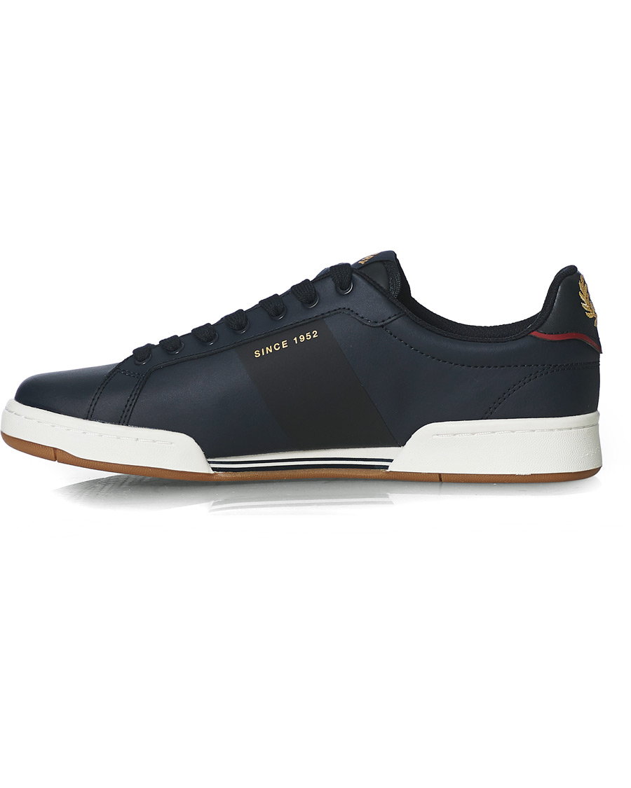 Herren | Fred Perry Bonded Leather Sneakers Navy | Fred Perry | Bonded Leather Sneakers Navy