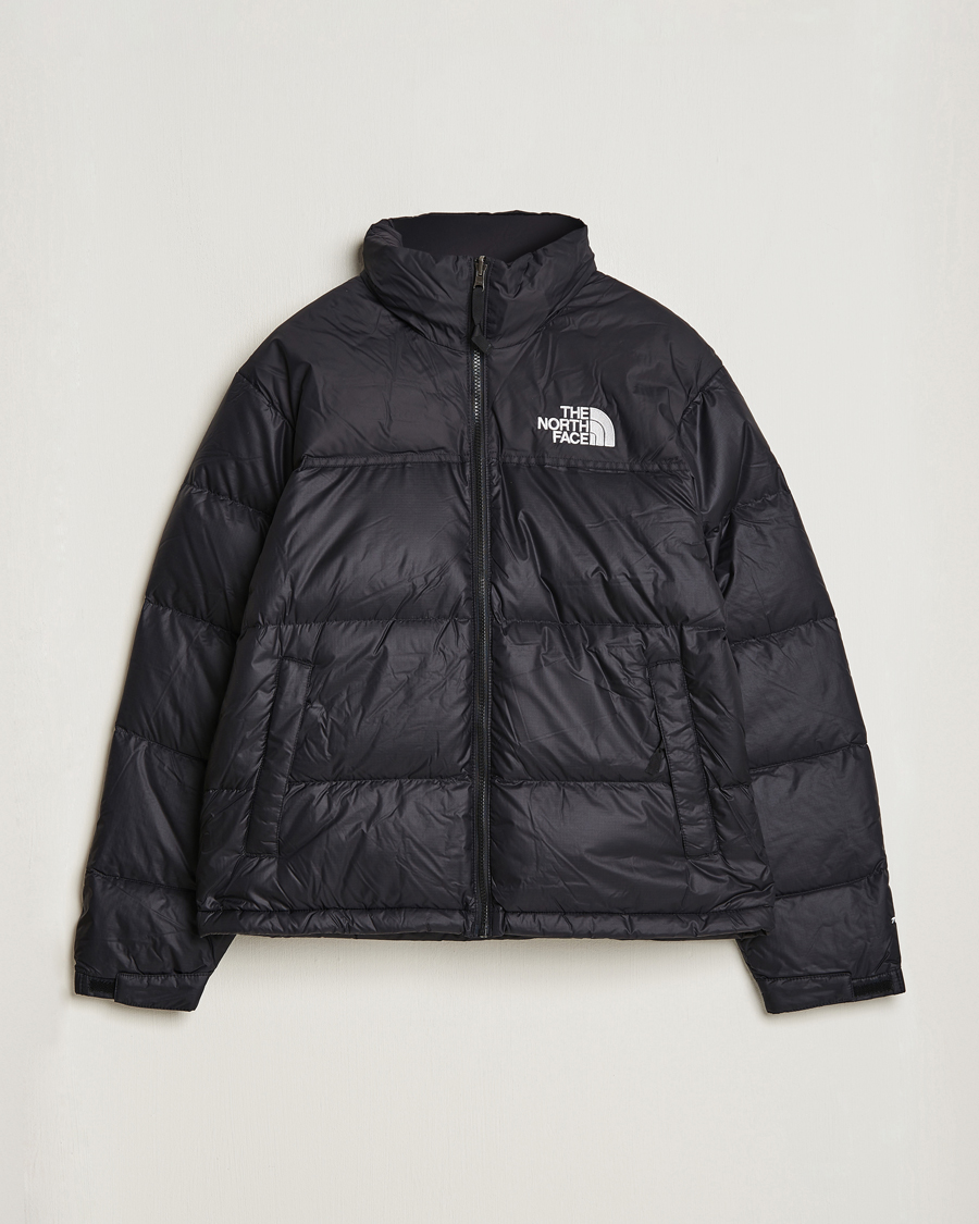 The North Face 1996 Retro Nuptse Jacket Black bei CareOfCarl.de