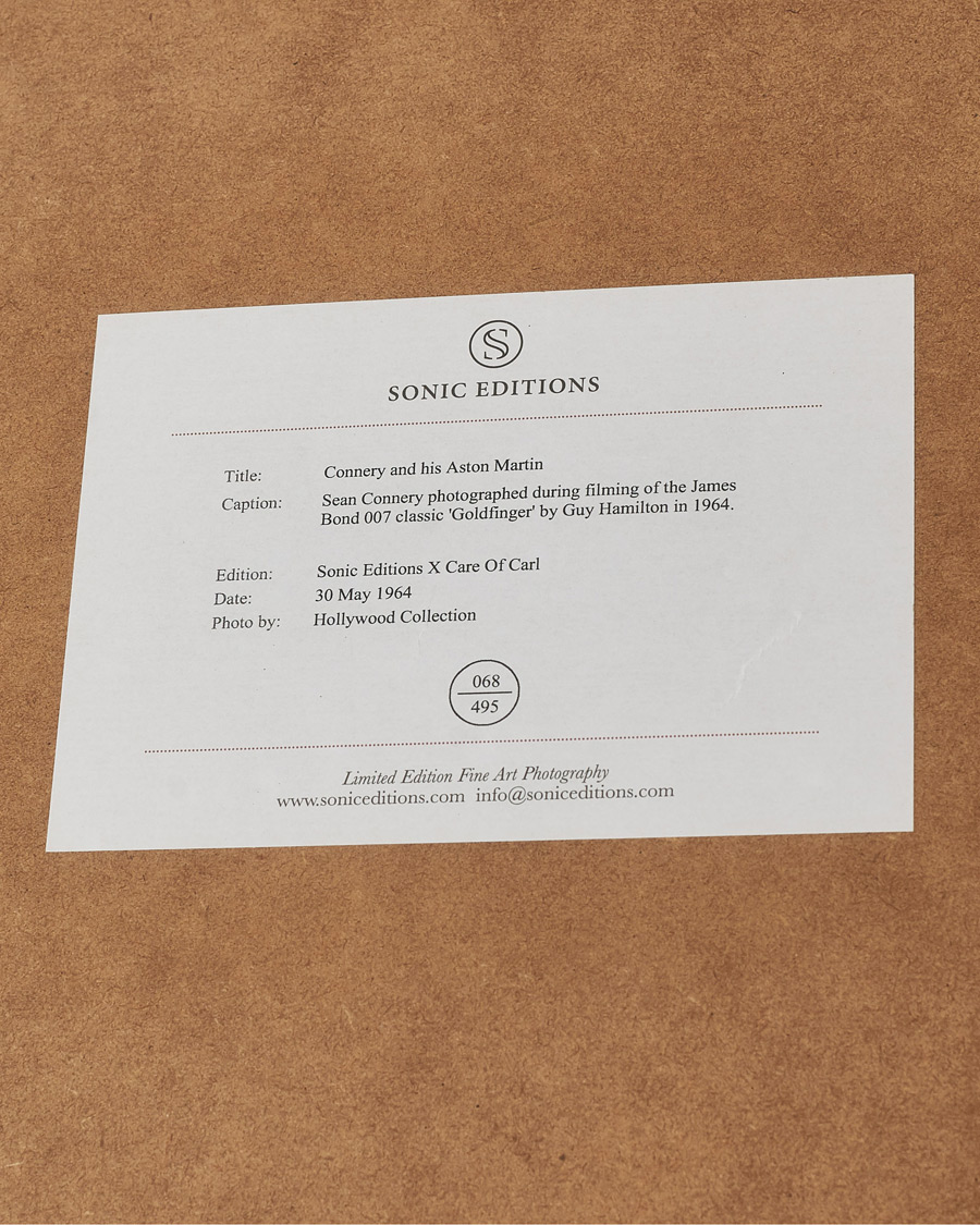 Herren | Bilder | Sonic Editions | Framed Connery And His Aston Martin