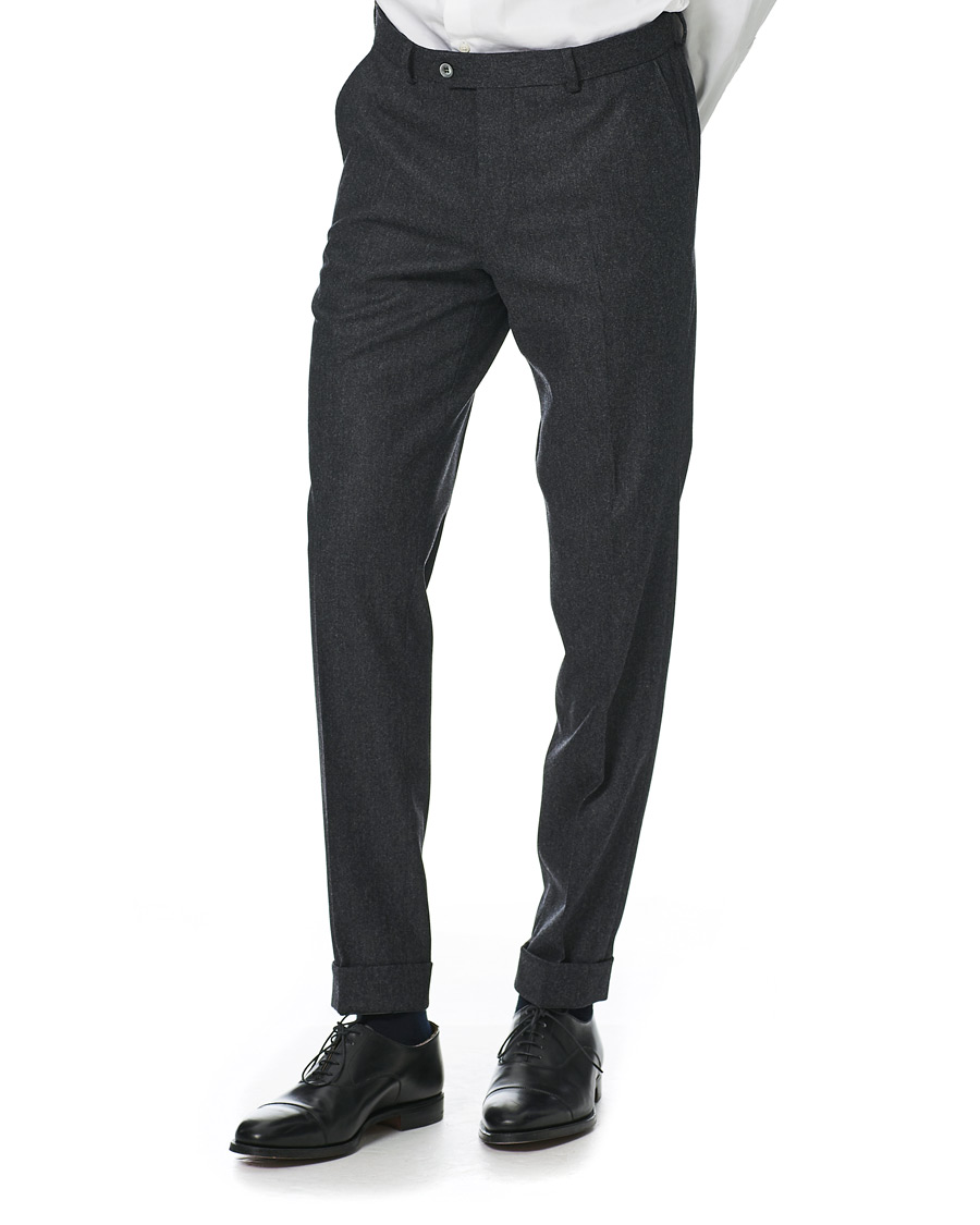 Herren | Hosen | Oscar Jacobson | Denz Turn Up Flannel Trousers Charcoal