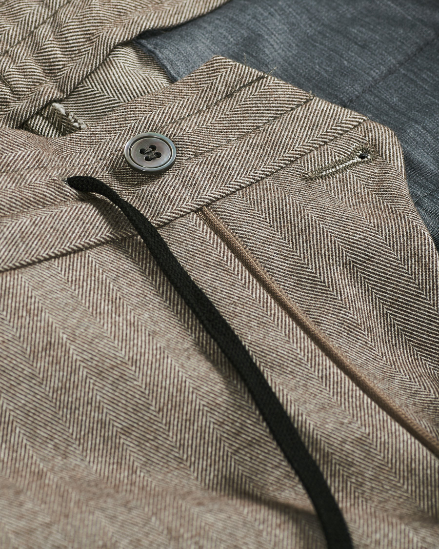 Herren | Hosen | Oscar Jacobson | Nolan Drawstring Herringbone Trousers Light Brown